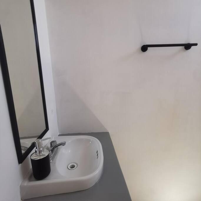 Large And Comfy Apartment, Near Dt And Principal Beach! Zihuatanejo Exterior foto