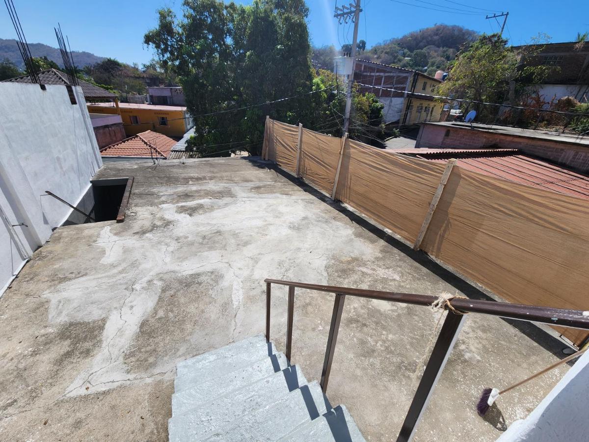 Large And Comfy Apartment, Near Dt And Principal Beach! Zihuatanejo Exterior foto